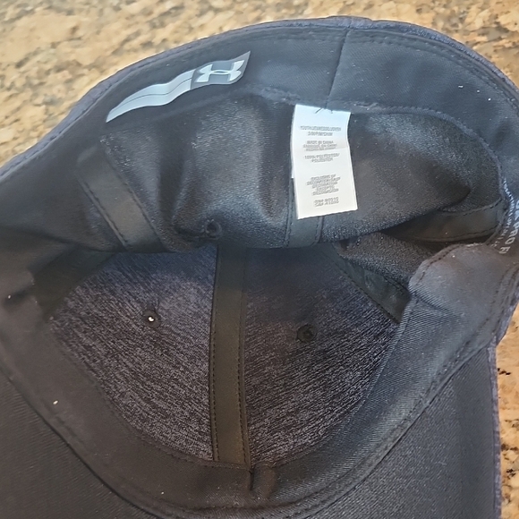 Under Armour Kids Blue Cap - Picture 4 of 5